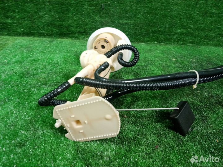 Датчик уровня топлива Bmw X5 E70 N52B30AF (3.0)