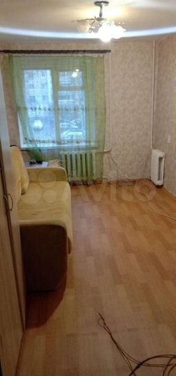 Комната 12 м² в 4-к., 2/5 эт.