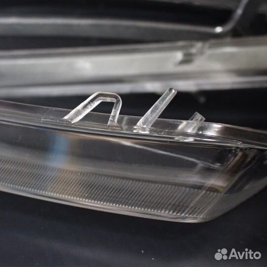 Новые стекла фар форд фокус ford fokus 2005-2008