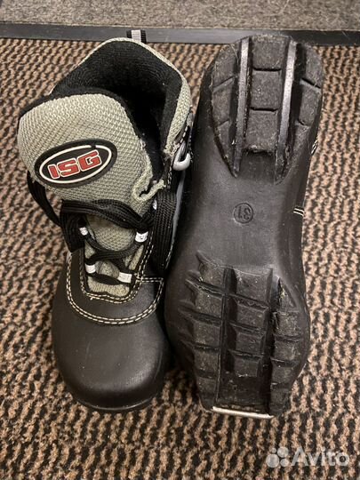 Ботинки лыжные детские 31 размер