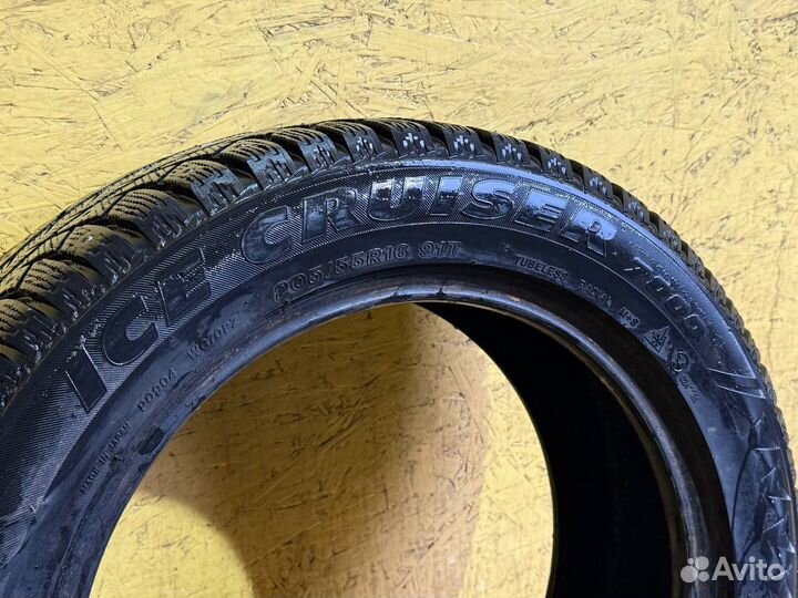 Bridgestone Ice Cruiser 7000 205/55 R16 91T