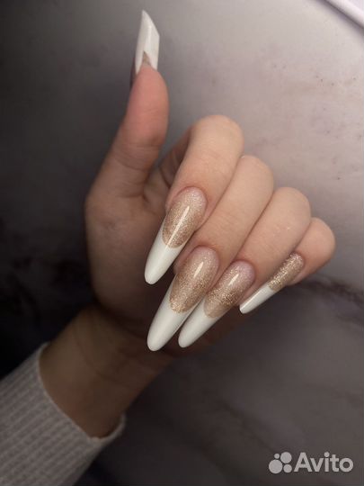 Наращивание ногтей выкладной френч