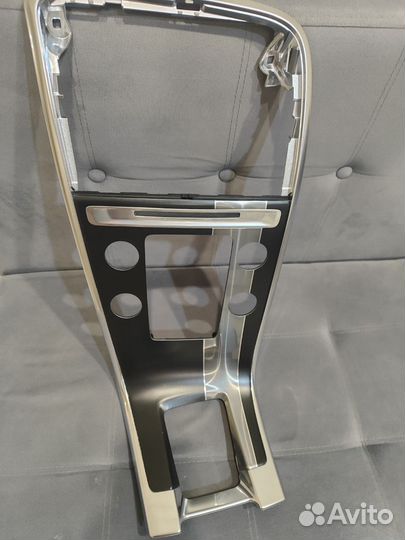 Парящая панель Rdesign Volvo xc60