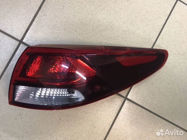 Фонарь наружний правый Kia Rio x-line