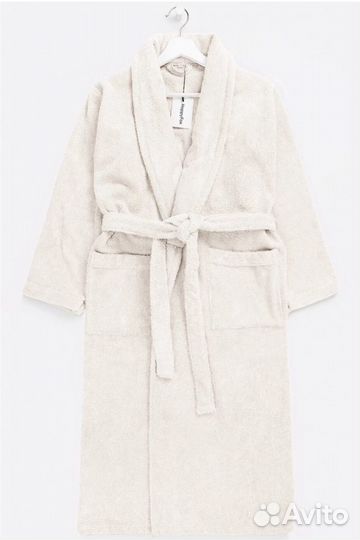 Халаты новые 2 цвета, р-р 46 и 52