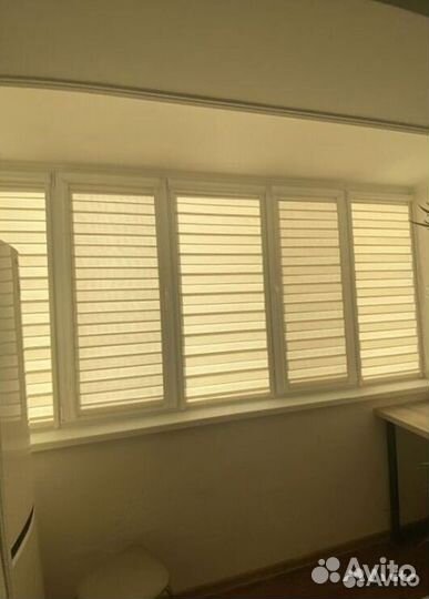 Рулонные шторы зебра в коробе рзк-2516