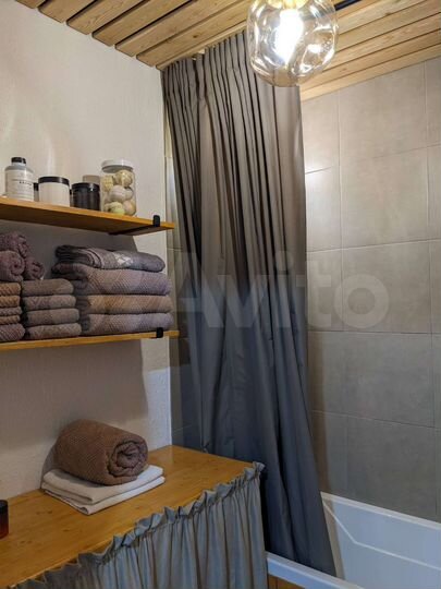 2-к. квартира, 54 м², 3/9 эт.