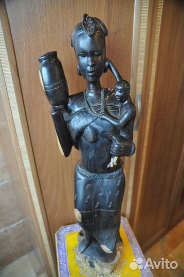 Статуя Африканская с детьми. Напольная