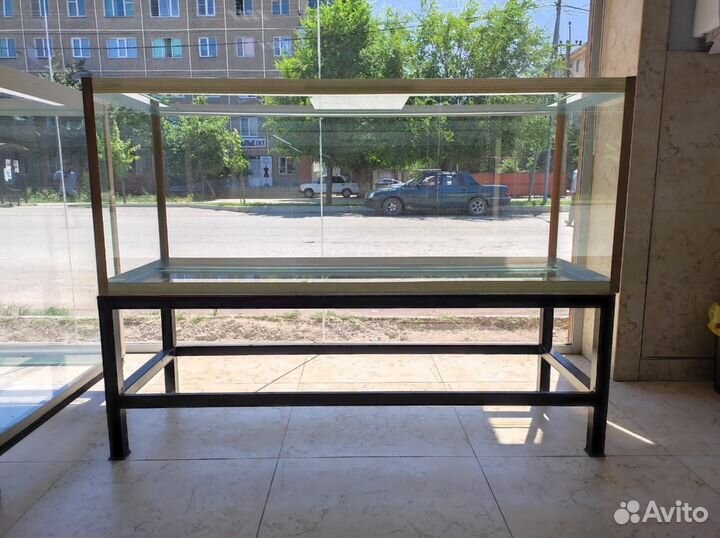 Аквариумы 1000 литров и больше