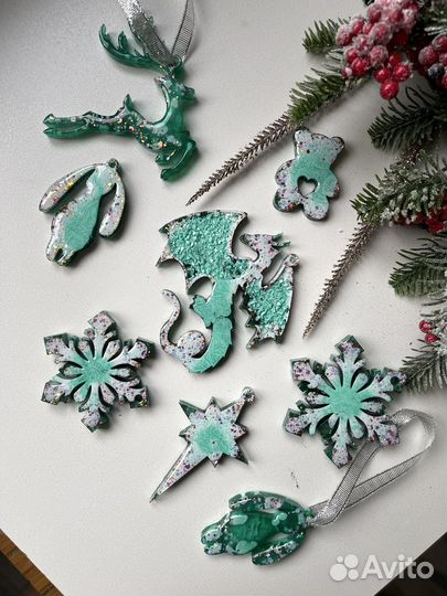 Елочные игрушки из эпоксидной смолы