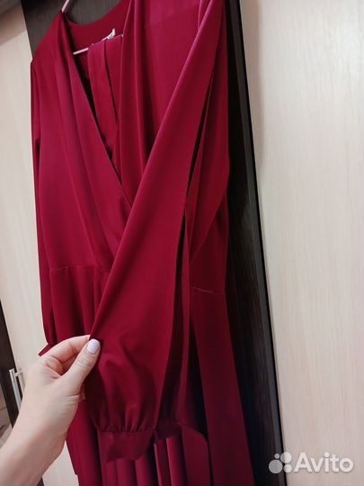Платье женское 46 48