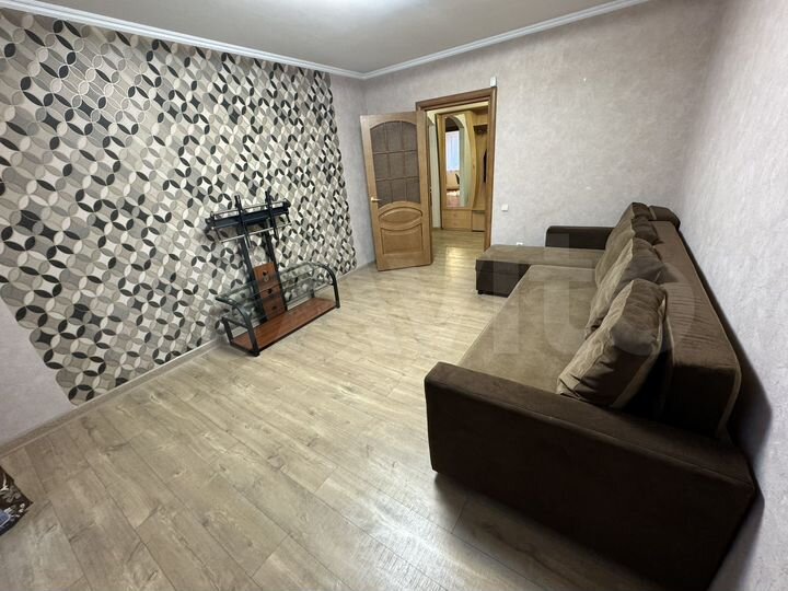 2-к. квартира, 66 м², 3/9 эт.