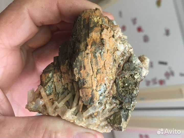 Перотин на кварце