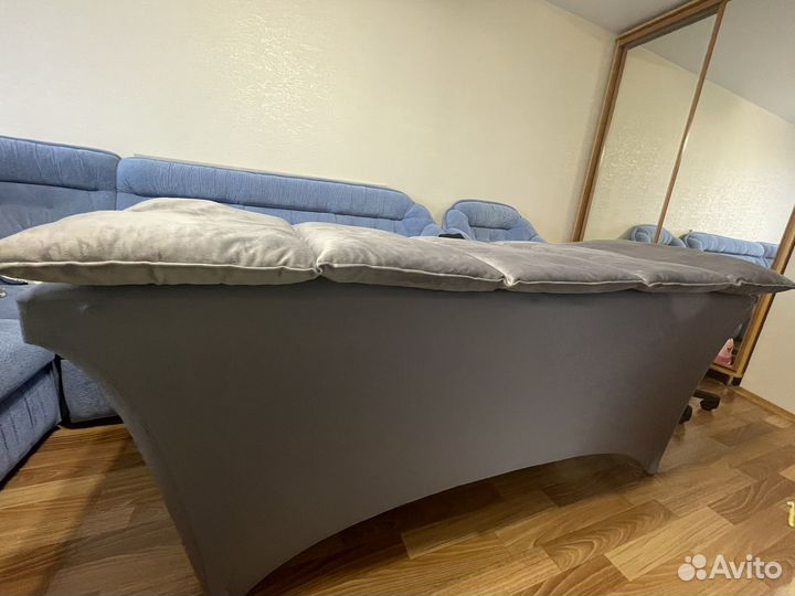 Массажный стол кушетка для наращивания ресниц