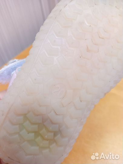 Сандалии для девочки