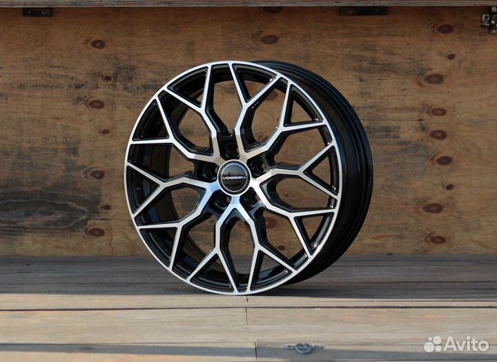 Диски Vossen HF2 R18 5x108