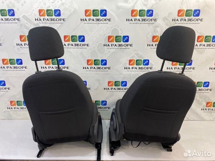 Комплект сидений Renault Logan Stepway L52 1.6