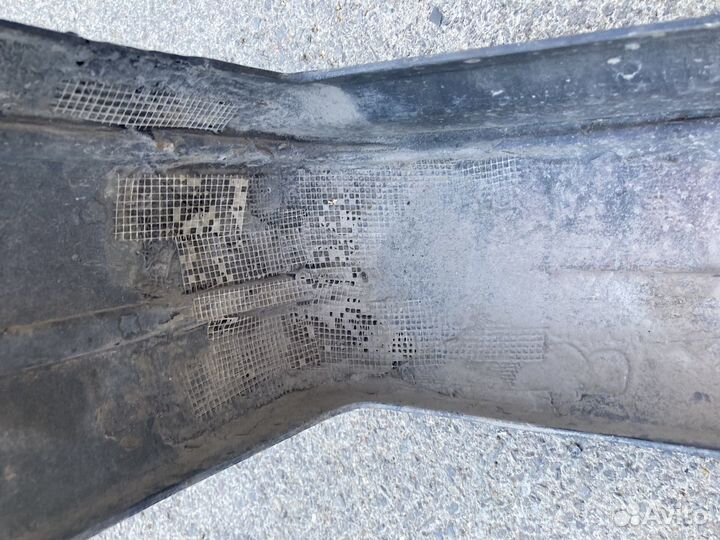 Задний бампер москвич 2140sl