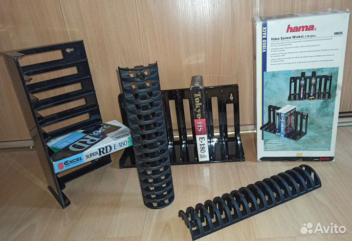 Органайзер видеокассет и компактов фирмы hama