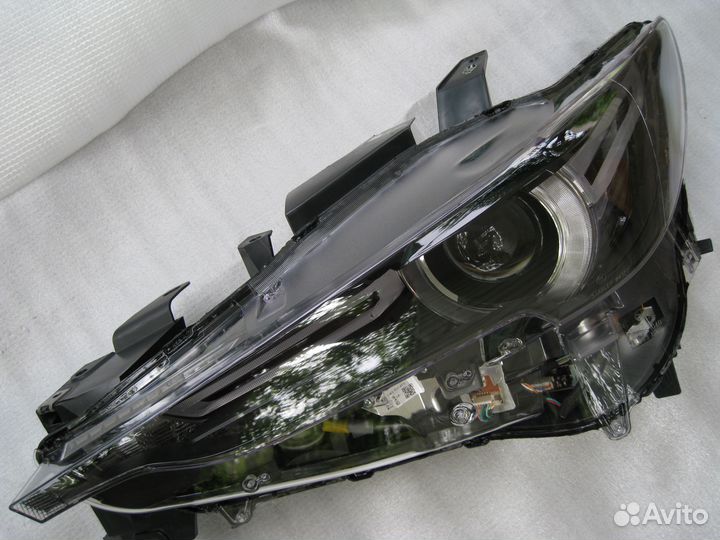 Фара перед левая адаптивная Мазда сх-5 KF LED+AFS