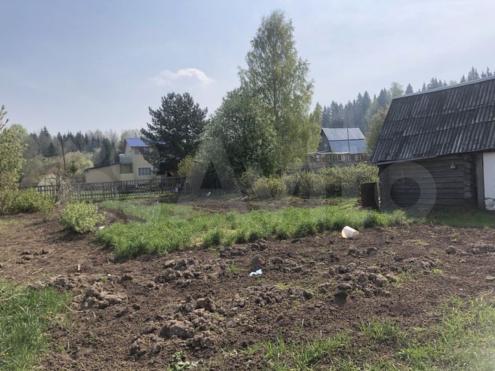 Дача 20 м² на участке 6 сот.
