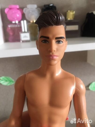 Кукла кен красавчик