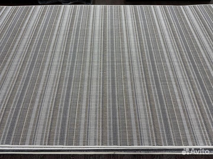 Ковер, циновка 2х3.9