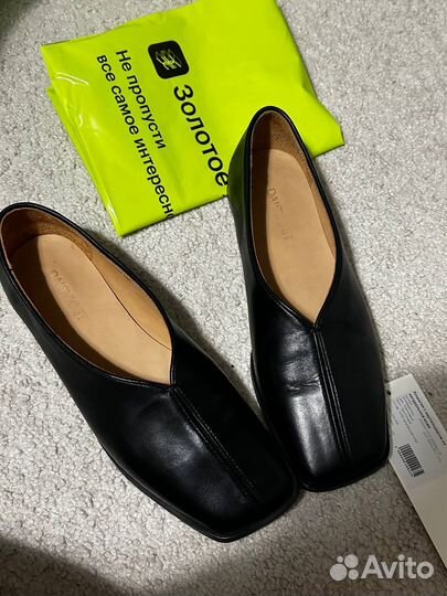 Кожаные туфли Daisyknit