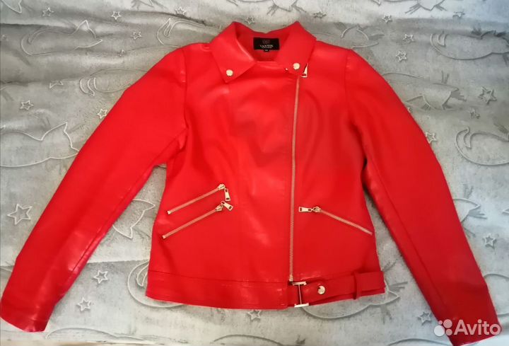 Куртка женская из экокожи красная 44-46 рр