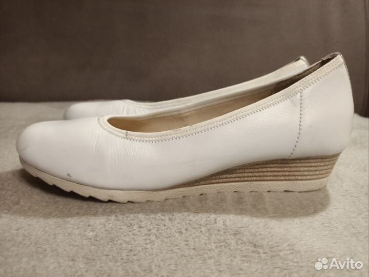 Балетки женские Caprice из натуральной кожи