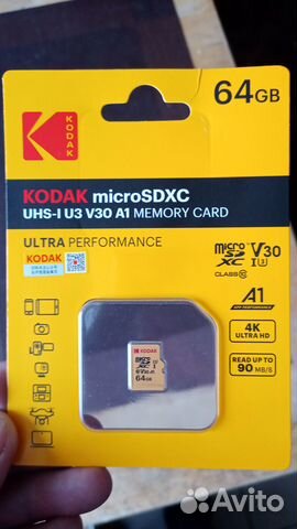 Карты памяти Samsung 128 Гб и Kodak 64 Гб