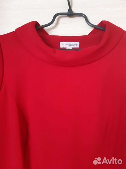 Платье футляр