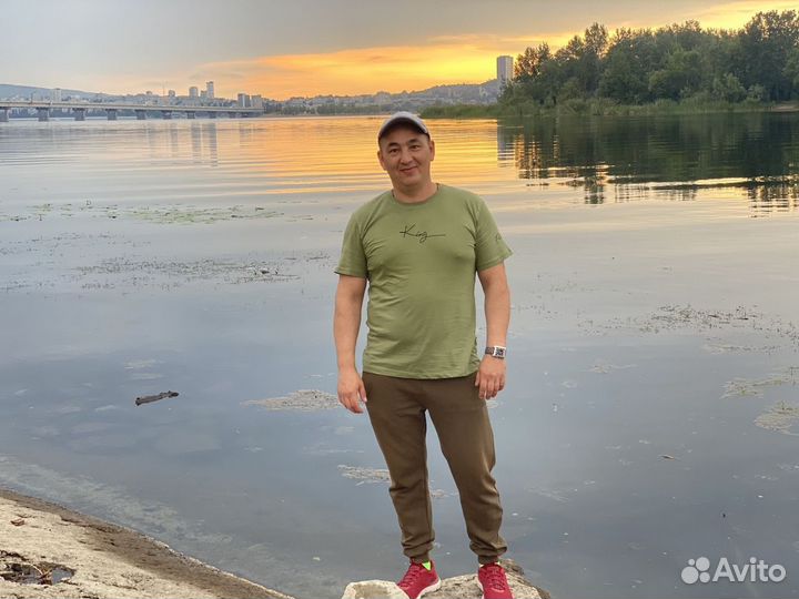 Менеджер по закупкам или менеджер по продажам