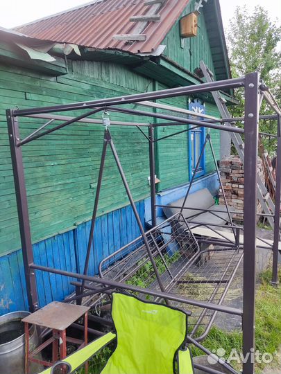 Продам качели садовые