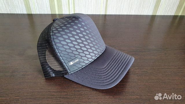 Фирменная бейсболка LADA