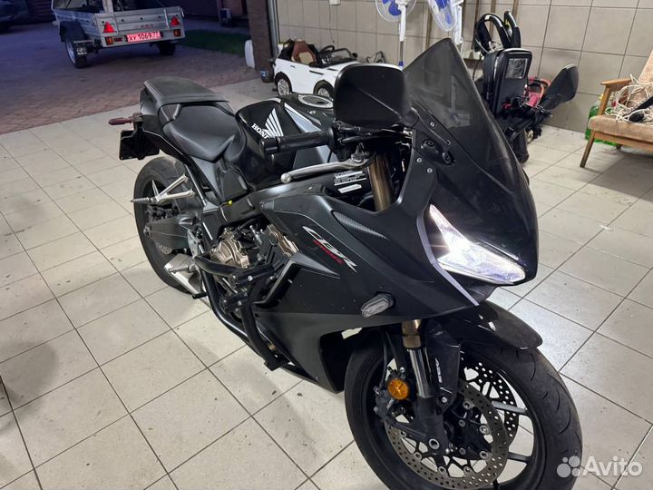 Honda CBR 650R