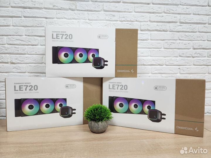 Водяное охлаждение Deepcool le720 новое