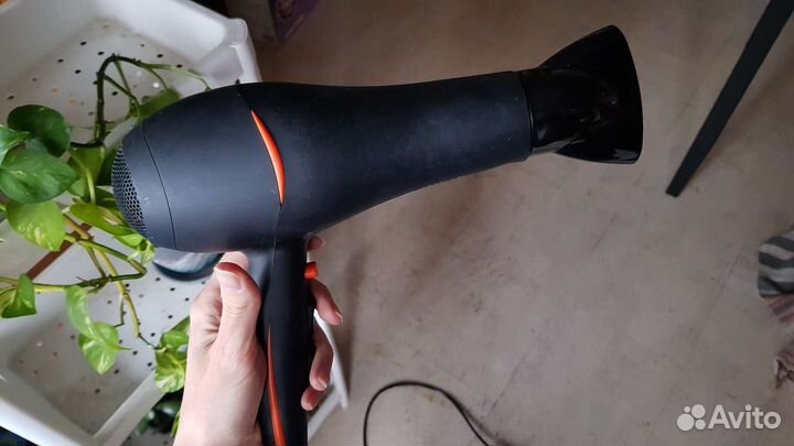 Фен для волос Polaris