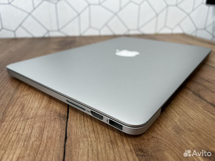 MacBook Pro 13 2014 Retina i5 / 8ozu / 256ssd