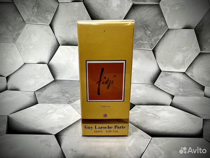 Женские духи Fidji