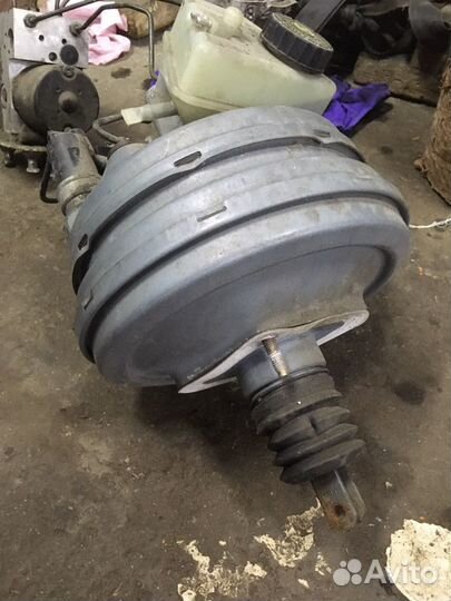 Вакуумный насос Мерседес w210