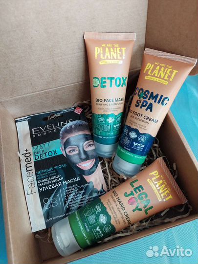 Подарочный бокс для девушки