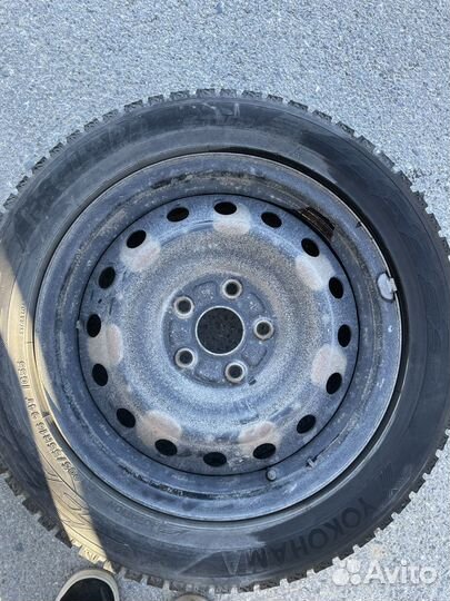 Yokohama Ice Guard IG55 5.50/4.5 R32