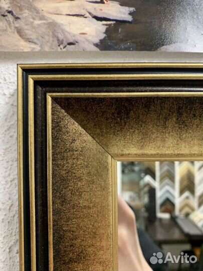 Зеркало в багете 100х60 см для интерьера настенное