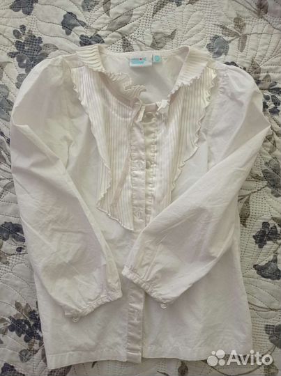 Блузки школьные 122 128 пакетом