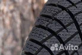 Nokian Tyres Hakkapeliitta R5 SUV 235/65 R17