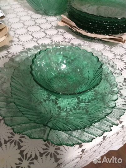 Сервиз(набор) столовой посуды