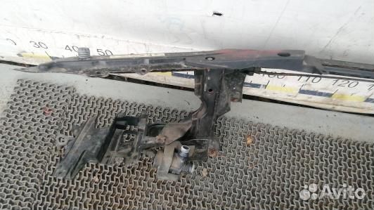 Передняя панель крепления облицовки (телевизор) BM