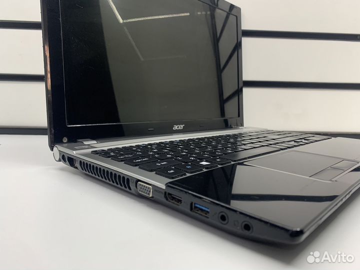 Ноутбук Acer Aspire V3-551G