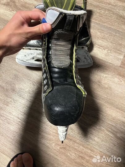 Хоккейные коньки bauer x100le